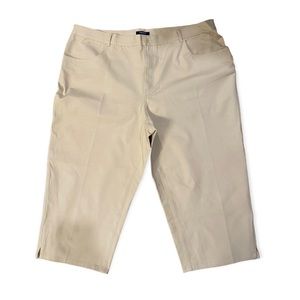 Chaps Tan Cropped Capri Pants size 22W